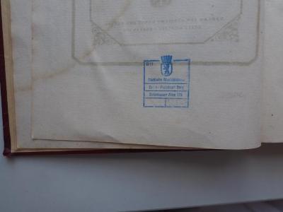 - (Städtische Musikbücherei Berlin - Prenzlauer Berg), Stempel: Wappen, Ortsangabe, Name; 'Städtische Musikbücherei, Berlin - Prenzlauer Berg, Schönhauser Allee 175'. 