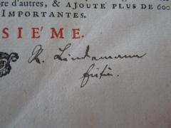- (Lindemann, R.), Von Hand: Autogramm, Name, Ortsangabe; 'R. Lindemann Eutin'. 