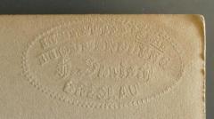 - (Schletter'sche Buchhandlung), Prägung; 'Schletter'sche
Buchhandlung
H. Skutsch
Breslau'.  (Prototyp)
