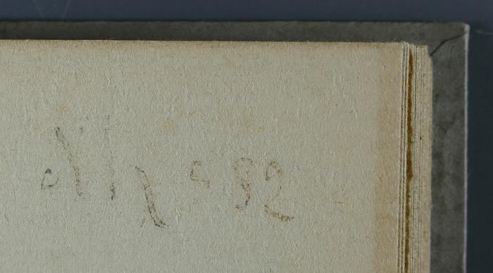 - (Landesrabbinerschule Franz Joseph in Budapest, Bibliothek), Radiert / Rasiert: Signatur; 'Nh 582 [?]'. 