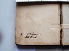 - (Krause, Rudolf), Von Hand: Autogramm, Name, Berufsangabe/Titel/Branche; 'Rudolf Krause.
stud. theol.'. 