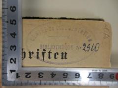 - (Centre de Documentation Bibliotheque), Stempel: Name, Nummer; 'Centre de Documentation Bibliotheque No 2910'. 