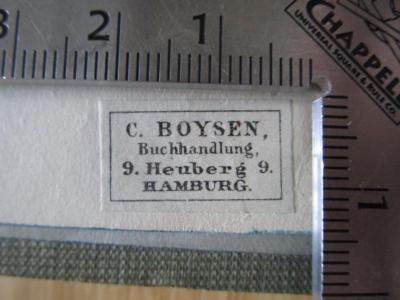 X 1063 b: Von Sonnen und Sonnenstäubchen : Kosmische Wanderungen (1903);- (Boysen &amp; Maasch), Etikett: Buchhändler, Name, Ortsangabe; 'C. Boysen,
Buchhandlung,
9. Heuberg 9.
Hamburg'.  (Prototyp)