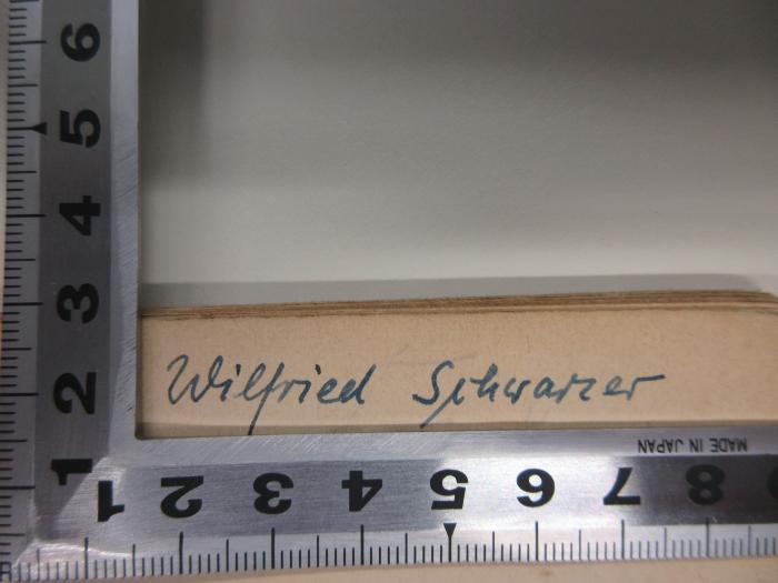 -, Von Hand: Name; 'Wilfried Schwarzer'