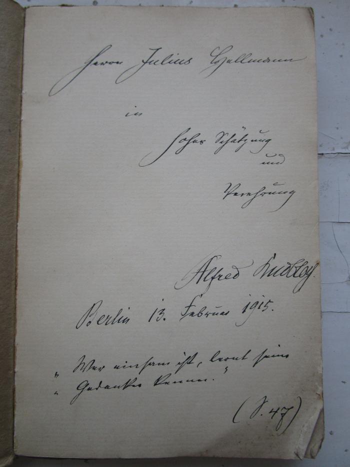  Der Meister von Danzig und andere Novellen (1914);- (Hellmann, Julius;Knobloch, Alfred), Von Hand: Autor, Widmung, Name, Datum, Ortsangabe, Motto; 'Herrn Julius Hellmann in hoher Schätzung und Verehrung Alfred Knobloch. Berlin 13. Februar 1915.
"Wer einsam ist, lernt seine Gedanken kennen." (S. 47)'. 