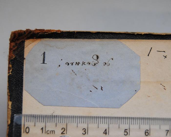 - (Hilmer[?], H.;unbekannt), Etikett: ; 'ט: [...]טראמער
1:'. 