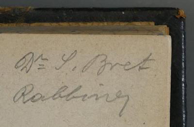 - (Bret, Siegfried), Von Hand: Name, Exlibris; 'Dr. S. Bret
Rabbiner'. 