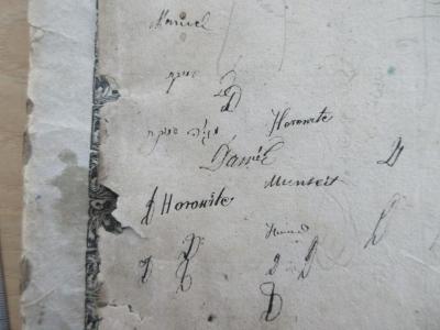 - (unbekannt;Horowitz, ?), Von Hand: Notiz, Initiale, Name; 'עמוקות; D; מגלה עמוקות; Horowitz; Daniel (...)'. 