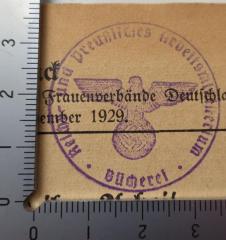 - (Reichsarbeitsministerium Bücherei), Stempel: Name, Berufsangabe/Titel/Branche; 'Reichs- und Preußisches Arbeitsministerium Bücherei'.  (Prototyp)