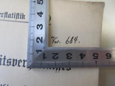 Q 642 10 (ausgesondert) : Die Regelung des Arbeitsverhältnisses der Gemeindearbeiter in deutschen Städten II. (1909);- (Stadtbibliothek Plauen i. Vogtl.), Von Hand: Nummer; 'Vw. 684.'.  (Prototyp)