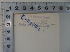 - (Gewerkschaft öffentliche Dienste Transport und Verkehr Bezirksleitung Berlin), Stempel: Name, Ortsangabe; 'Gewerkschaft öffentliche Dienste 
Transport und Verkehr 
Bezirksleitung Berlin
Berlin W 15, Schlüterstr. 45
'.  (Prototyp)