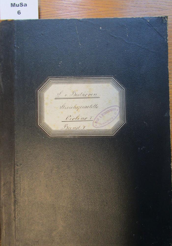  Quatuors für 2 Violinen, Viola und Violoncell von L. van Beethoven /  herausgegeben von Ferd. David (o.J.)