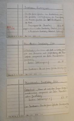 - (Stadtbücherei (Schöneberg, Berlin)), Von Hand: Besitzwechsel; 'Beethoven, Ludwig van
An die ferne Geliebte, Ein Liedkreis von Al. Jeisseles mit Begleitung des Pianoforte, in Musik gesetzt von L. van Beethoven. 98. Werk. Frankfurt a/M.: Dunst o.J. 13 S. 4o. angeb. 1.: Mendelssohn-Bartholdy: Volkslied. Berlin. o.J. 2.: Mendelssohn-Bartholdy: Volkslied. berlin. o.J. ; Mendelssohn-Bartholdy, Felix. Volkslied ("Wie kann ich froh u. lustig sein") für zwei Stimmen mit Begleitung des Pianoforte componirt von Felix Mendelssohn-Bartholdy. Berlin: Schlesinger o.J. 3 S. 4o. 1 an: beethoven: An die ferne Geliebte. Frankfurt a/M. o.J. ; Mendelssohn-Bartholdy, Felix. Volkslied ("Wenn ich auf dem Lager liege") zweistimmig componirt von Felix Mendelssohn-Bartholdy. berlin: Schlesinger o.J. 6 S. 4o. 2 an: beethoven: An die ferne geliebte. Frankfurt a/M. o.J. '. 