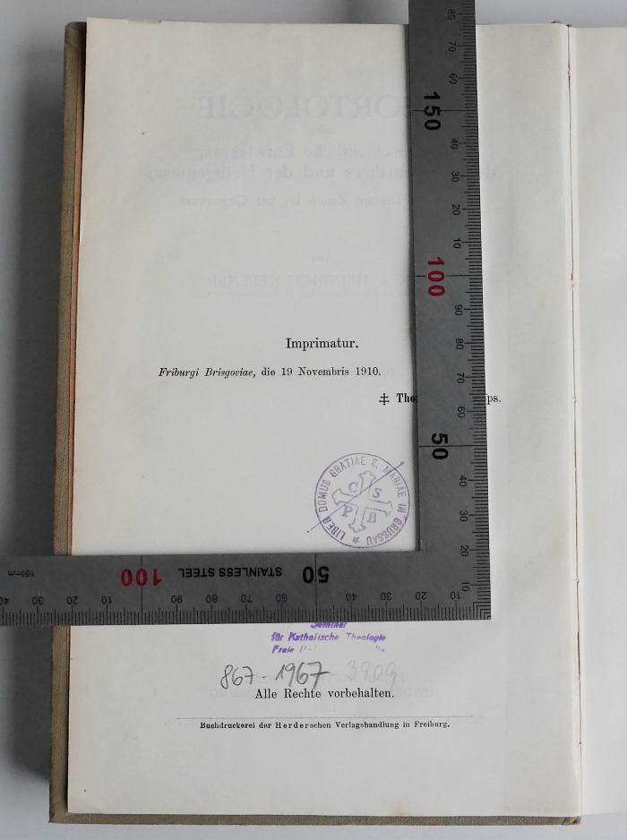 BS 4350 K29(3) : Heortologie oder Die geschichtliche Entwicklung des Kirchenjahres und der Kirchenfeste von den ältesten Zeiten bis zur Gegenwart (1911);- (Kloster Grüssau), Stempel: Ortsangabe, Berufsangabe/Titel/Branche; 'Liber Domus Gratiae S. Mariae in Grussau CSPB'. 