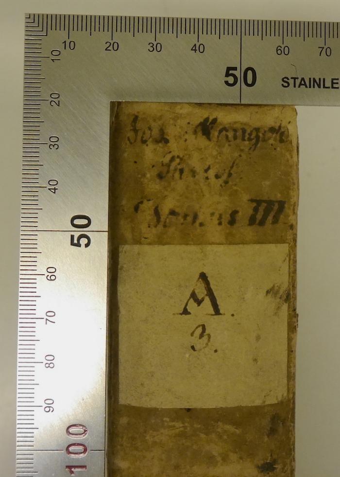 Rara M 209 : Philosophia Rationalis Et Experimentalis. Tomus III. Physicam Particularem Complectens. (1755);-, Von Hand: Autor, Signatur; 'Jos. Man.gold Philos. Tomus III. A.3.'