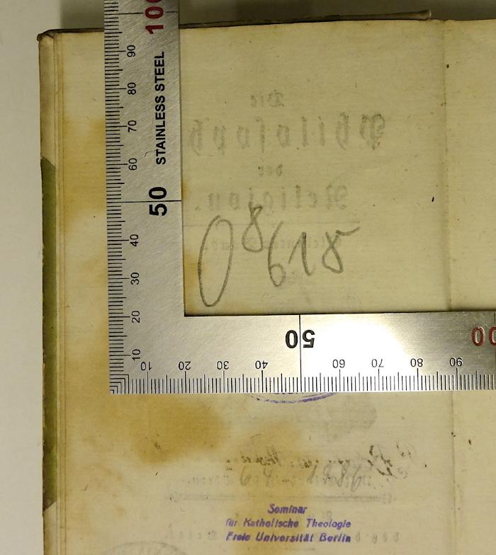 O8618