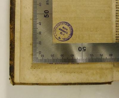 Rara M 417 : Philosophia Juxta Inconcussa Tutissimaque Divi Thomæ Dogmata. Tomus 1-2 (1726);-, Stempel: Ortsangabe, Berufsangabe/Titel/Branche; 'A Népkönyvtári Központtól S.
NEM ADHATÓ El !' (Prototyp)