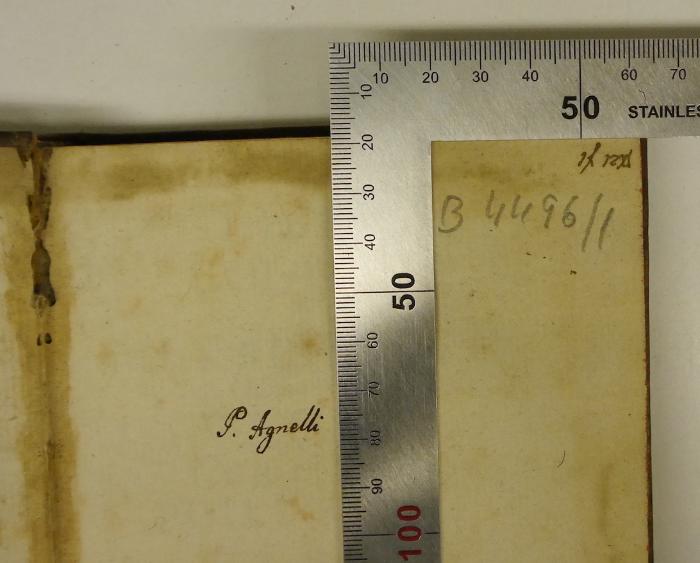 Rara M 303 : Institutiones Logicæ, Et Metaphysicæ (1763);-, Von Hand: ; '…12…[?]';-, Von Hand: Signatur; 'B 4496/1'
