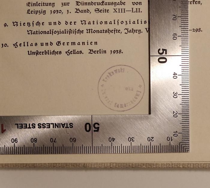 GB M 1977 : Studien zur deutschen Geistesgeschichte (1937);-, Stempel: Name, Berufsangabe/Titel/Branche, Ortsangabe; 'Zwiazek samorzadowy Krakowski [...]'