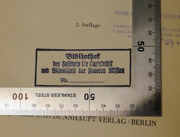 CC 7600 L321(2) : Rechts- und Staatsphilosophie der Gegenwart (1935);- ( Institut für Sozialethik und Wissenschaft der Inneren Mission), Stempel: Name, Berufsangabe/Titel/Branche; 'Bibliothek des Instituts für Sozialethik und Wissenschaft der Inneren Mission Nr.'. 