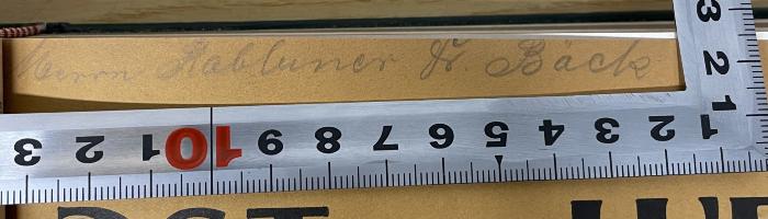 - (Baeck, Leo ), Von Hand: Widmung, Name, Berufsangabe/Titel/Branche; 'Herrn Rabbiner Dr. Bäck'. 