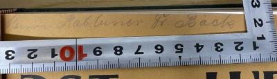 - (Baeck, Leo ), Von Hand: Widmung, Name, Berufsangabe/Titel/Branche; 'Herrn Rabbiner Dr. Bäck'. 