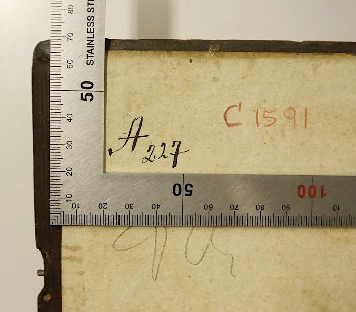 Rara M 521 : Ethica Supernaturalis Salisburgensis Sive Cursus Theologiæ Moralis (1718);-, Von Hand: Signatur; 'A 227'