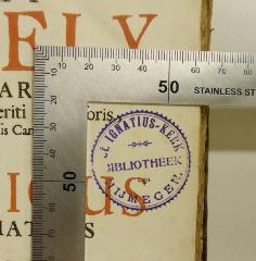 - (St. Ignatius-Kerk Nijmegen), Stempel: Name, Berufsangabe/Titel/Branche, Ortsangabe; 'St. Ignatius-Kerk Nijmegen. Bibliotheek'. 