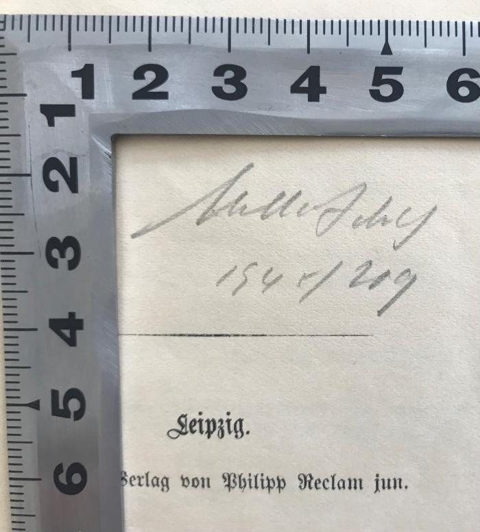 18/80/40727 : Das Fest der Handwerker: Komisches Gemälde aus dem Wolfsleben in einem Akt (1869);-, Von Hand: Name, Datum; 'Helle Jahre
1945 / 209'