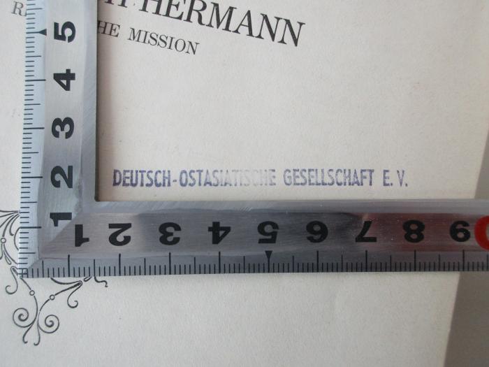 - (Deutsch-Ostasiatische Gesellschaft E.V.), Stempel: Name; 'Deutsch-Ostasiatische Gesellschaft E.V.'.  (Prototyp)