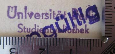 - (Universität Berlin), Stempel: Name, Ortsangabe, Berufsangabe/Titel/Branche; 'Universität Berlin Studienbibliothek'.  (Prototyp); M. Tullii Ciceronis Cato maior de senectute, Laelius de amicitia, Paradoxa (o.J.)