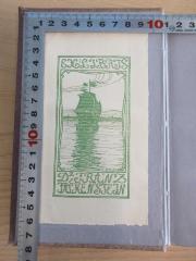 - (Falkenstein, Franz;Betzler, E.), Etikett: Exlibris; 'Exlibris Dr. Franz Falkenstein 1917 
E. Betzler'.  (Prototyp)