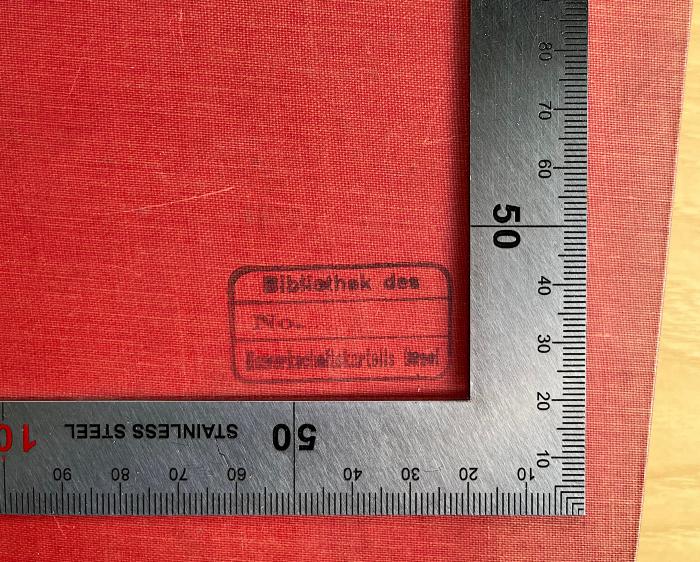 SZ Ab 654,10 : Sämtliche Werke. 10, Am Ausgang der ersten russischen Revolution : die bolschewistische Wahltaktik und die Keime des Liquidatorentums ; 1906 - 1907 (1930);- (Gewerkschaftskartell Basel. Bibliothek), Stempel: Berufsangabe/Titel/Branche, Ortsangabe; 'Bibliothek des Gewerkschaftskartells Basel No.'.  (Prototyp)