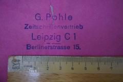 - (G. Pohle, Zeitschriftenvertrieb), Stempel: Name, Ortsangabe, Berufsangabe/Titel/Branche; 'G. Pohle
Zeitschriftenvertrieb
Leipzig C 1
Berlinerstrasse 15'. 