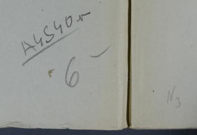 - (Antiquariat "Kniha A 4"), Von Hand: Buchhändler; 'A4S40[...] / 6-'. 