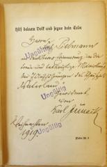 - (Pielmann, Fritz;Junaik, Karl), Von Hand: Widmung; 'Widmung: Herrn Fritz Pielmann in dankbarer Erinnerung an die treue und tatkräftige Mitwirkung bei 7 Aufführungen des Schauspiels "Vaterland" gewidmet von Karl Junaik [?] Weihnachten 1919'. 