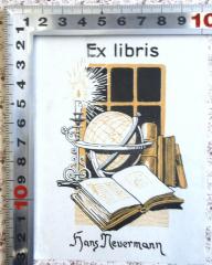 - (Nevermann, Hans), Etikett: Exlibris; 'Ex libris Hans Nevermann'. 