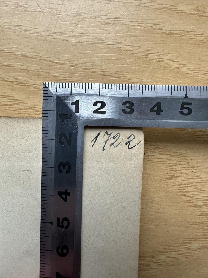 - (Deutsch-Israelitische Gemeinde zu Hamburg, Bibliothek), Von Hand: Inventar-/ Zugangsnummer, Ortsangabe; '1722'. 