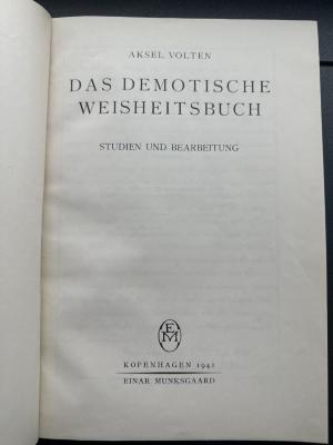 15 P 105 : Das demotische Weisheitsbuch : Studien u. Bearb. (1941)