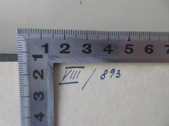 - (Bücherei Felix Suppe), Von Hand: Signatur; 'VIII / 893'. 