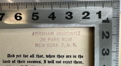 - (Horowitz, Abraham), Stempel: Name, Ortsangabe; 'ABRAHAM HOROWITZ
38 PARK ROW
NEW YORK 7, N.Y.'. 