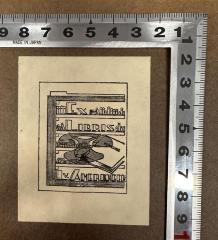 - (Ameringen, L. v.), Etikett: Exlibris; 'Ex Libris
L v. Ameringen'.  (Prototyp)