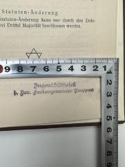 - (Jüdische Jugendbibliothek, Troppau), Stempel: Name, Ortsangabe; 'Jugendbibliothek der Isr. Kultusgemeinde Troppau'. 