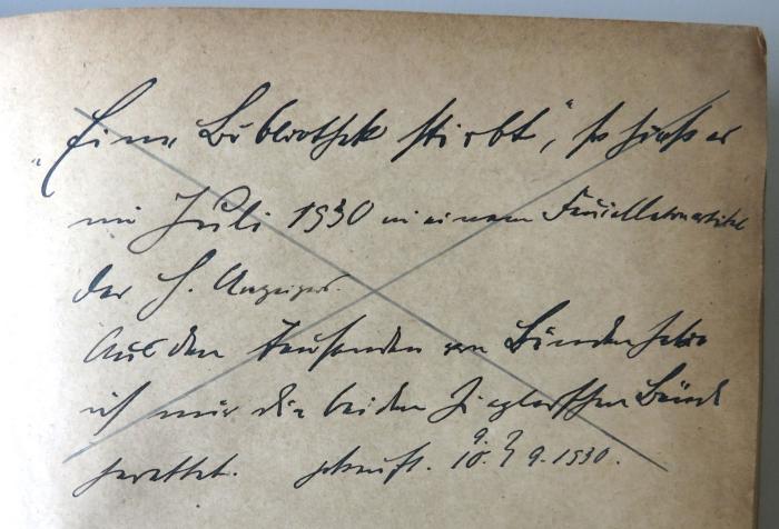- (Haedicke, Gustav Dr. med.), Von Hand: Annotation; '"Eine Bibliothek stirbt," so hieß es / im Juli 1930 in einem Feuilletonartikel / des h. Anzeigers. / Aus den tausenden an Büchern habe / ich mir die beiden Zieglerschen Bände / gerettet. gekauft. 9./10. 9.1930.'. 