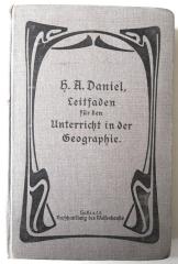 P 3380 : Leitfaden für den Unterricht in der Geographie (1911)