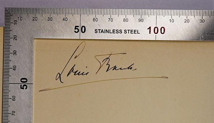- (Bach, Louis), Von Hand: Name; 'Louis Bach'. 