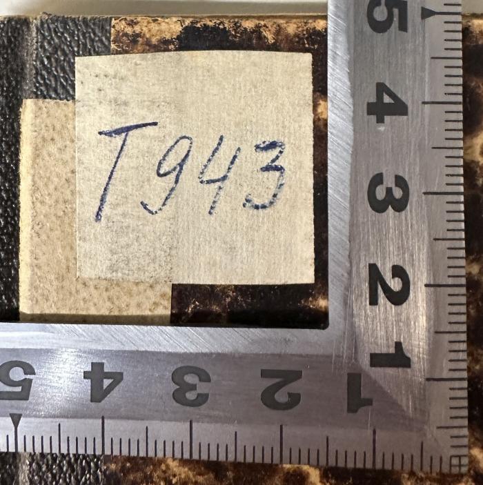 -, Etikett: Nummer; 'T943'