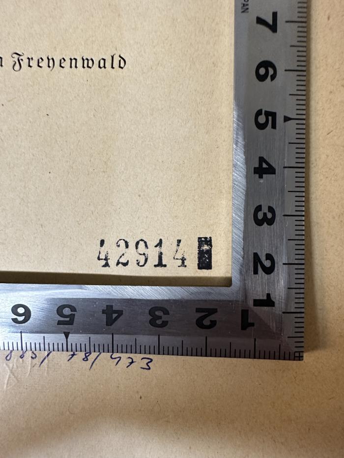 - (Bücherei, Herne), Stempel: Inventar-/ Zugangsnummer; '42914'. 