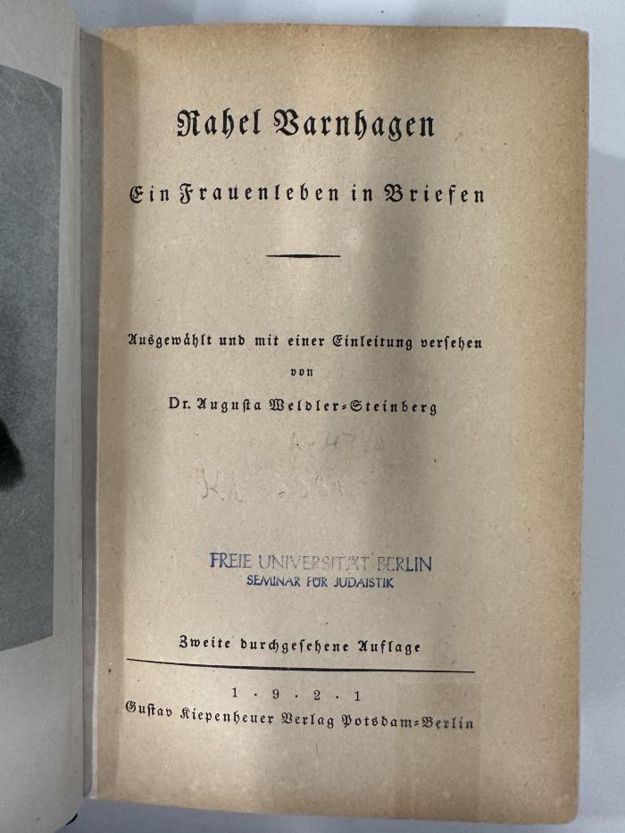 GK 9617 B85.1921+2 : Ein Frauenleben in Briefen (1921)