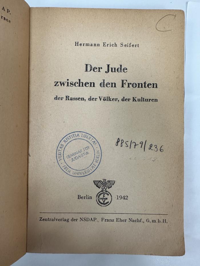 NQ 2360 S459 : Der Jude zwischen den Fronten der Rassen, der Völker, der Kulturen (1943)